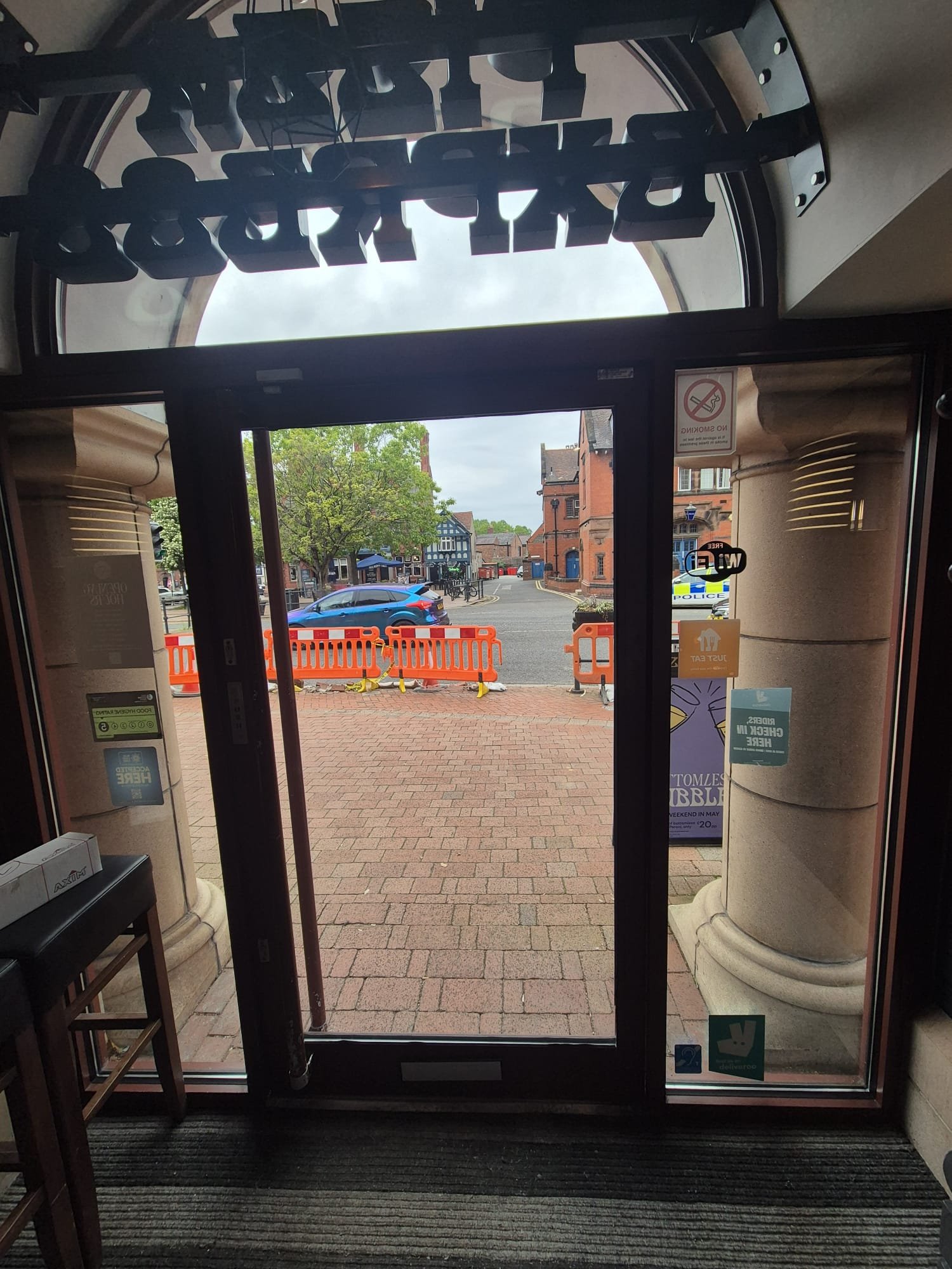Aluminium door repair — St Helens coffee shop